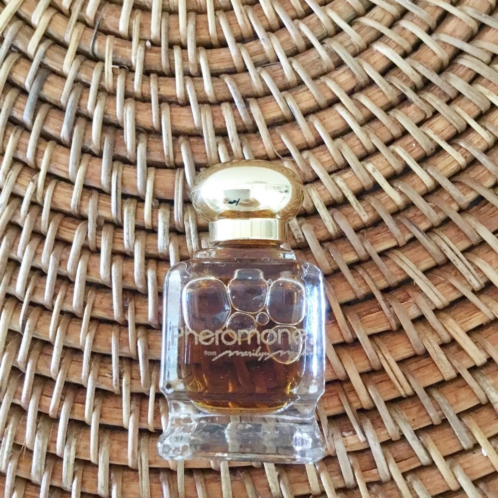 Pheromone by Marilyn Miglin 0.5 oz Perfume Splash NEW Spray
